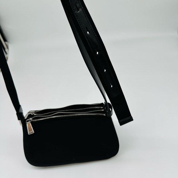 Kate Spade New York
sam icon medium east-west crossbody bag - Picture 4 of 6